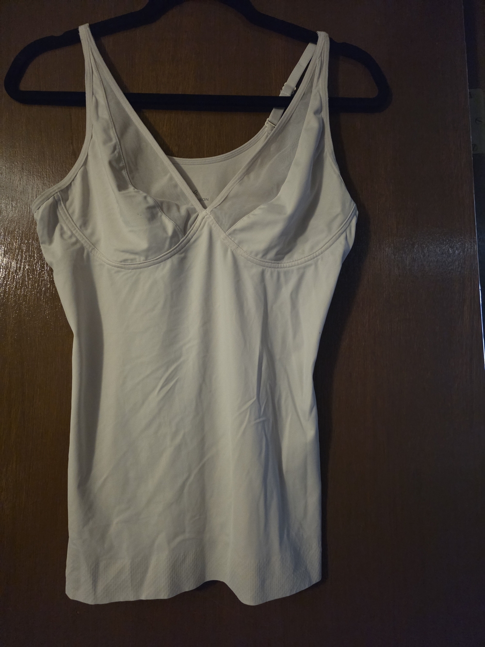 Ruby Ribbon Creme Size 44 Second Skin Cami LNWOT